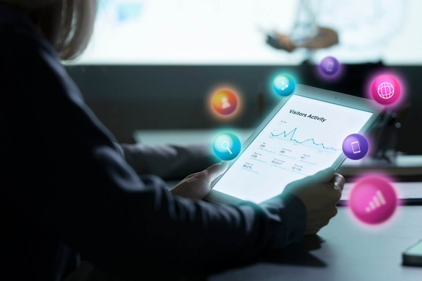 Kanalet e Marketingut Dixhital: Si të Zgjidhni Strategjinë e Duhur për Biznesin Tuaj